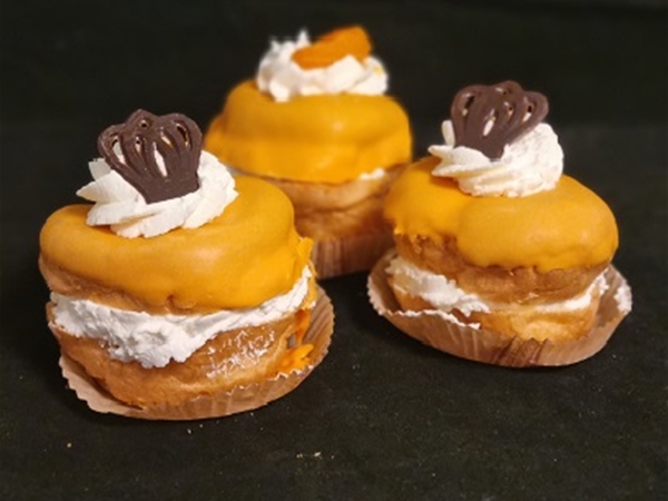 oranje soes&nbsp;per 5