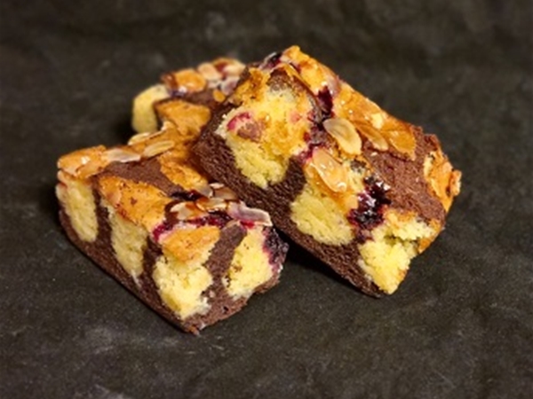 Chocolade bosvruchtencake